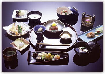 清流懐石 （川魚料理）