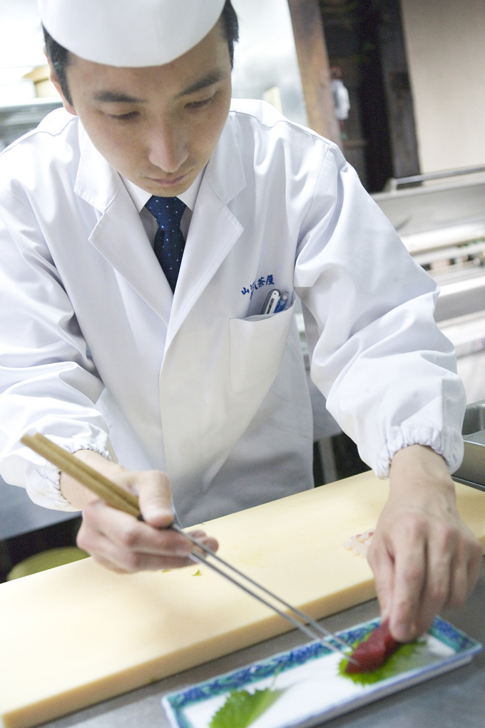 先代の料理を受け継ぎ、現若主人が磨きをかけた本格京懐石